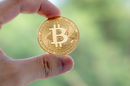 如何在sosobtc上交易