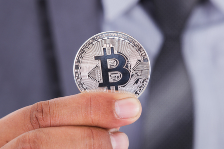 hsr币哪里看行情