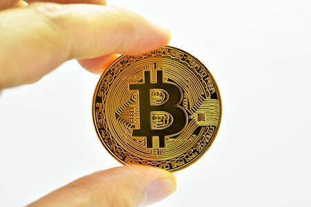 比特币api怎么使用