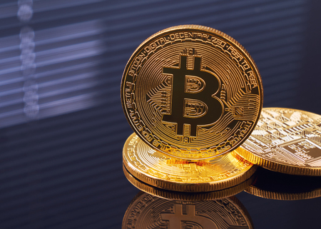 BTC用什么钱包存