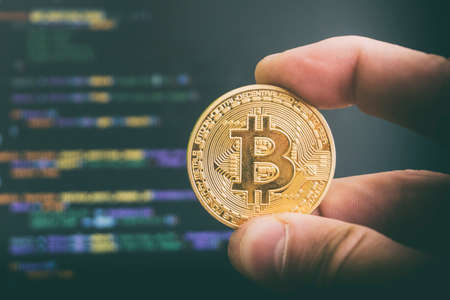 哪里有比特币的数学题