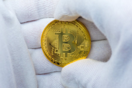 BTC三倍做多为什么不能长拿